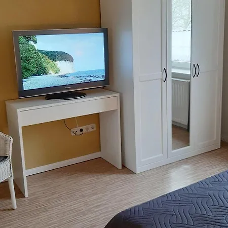 Appartement Ferienwohnung-kastanienblick Thesenvitz